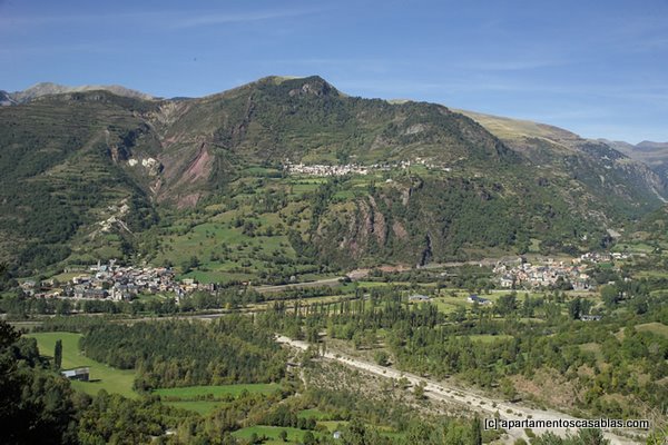 Vista de Plan, San Juan de Plan y Gistaín